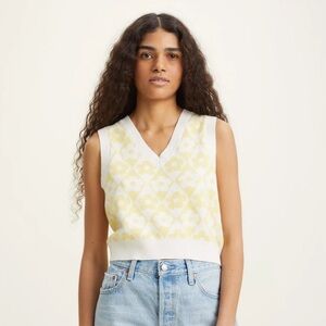 LEVI’S SHELLY SWEATER VEST
